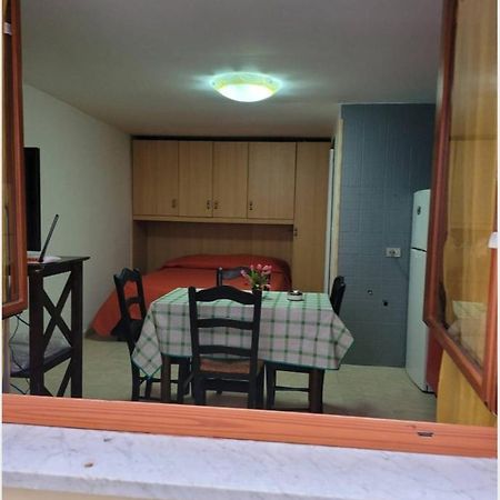 Apartamento La Casa E Pulcinella Nápoles Exterior foto