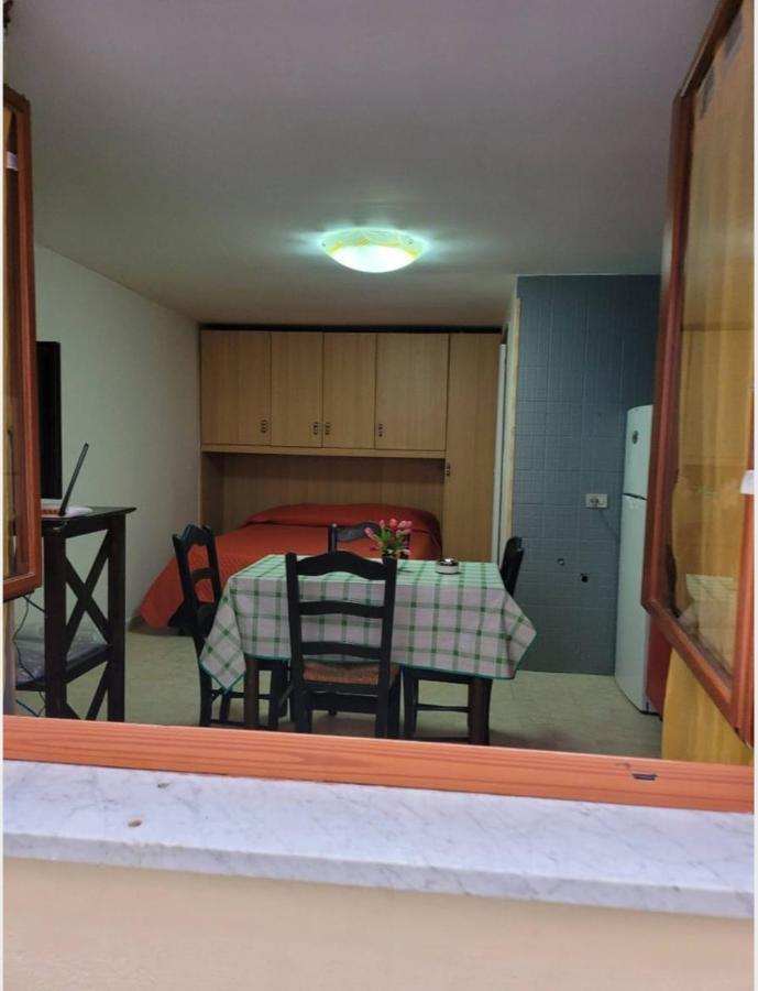 Apartamento La Casa E Pulcinella Nápoles Exterior foto